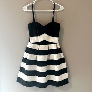 Women’s B. Darling Dress